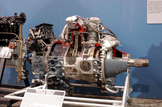 wright-r-3350-cyclone-engine-2.jpg