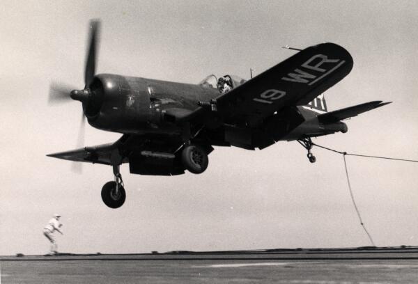 F4u appontage